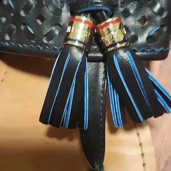 Tommy Hilfiger Sandals - Picture 2 of 7